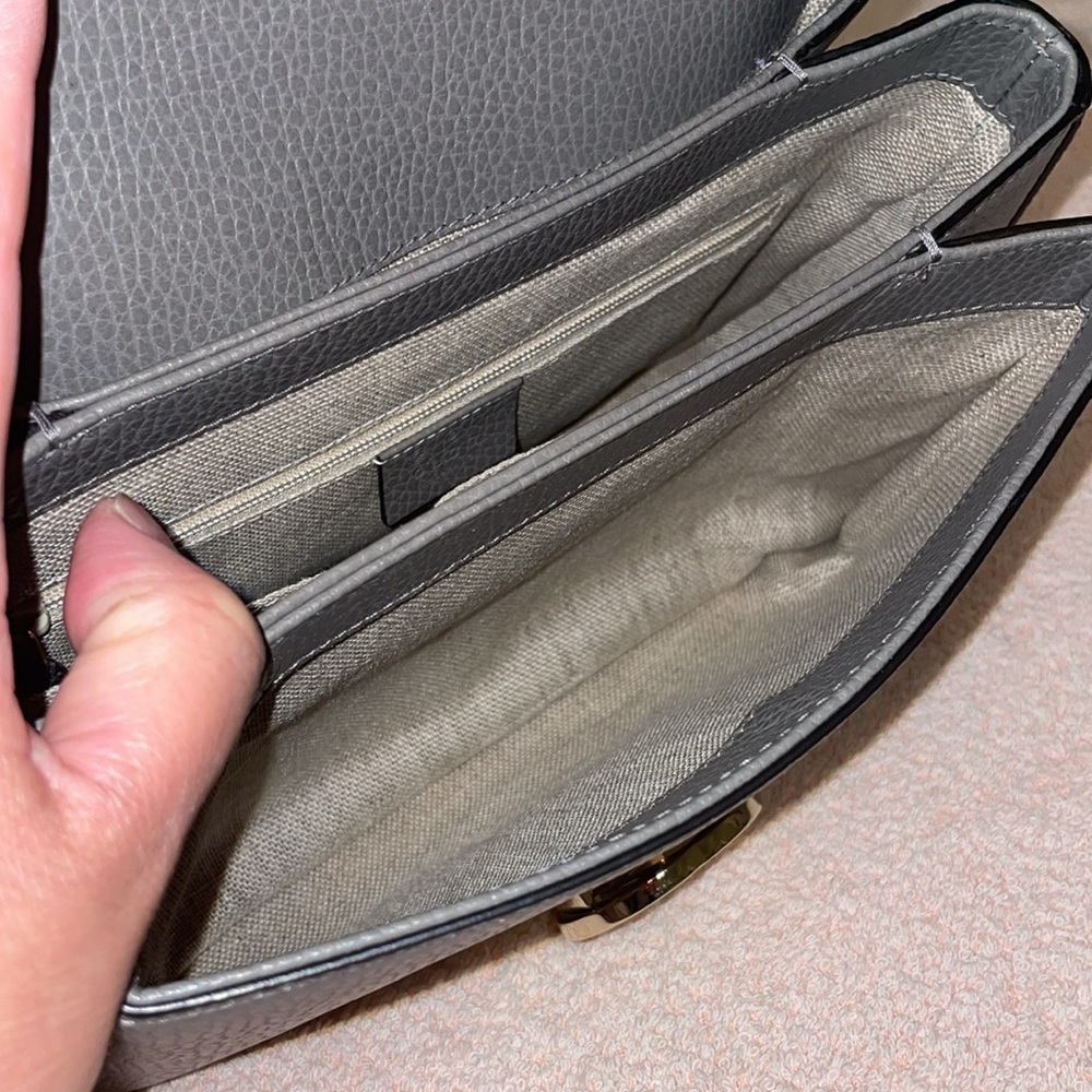 Gucci Interlocking Top Handle Bag in Grey - Picture 11 of 15